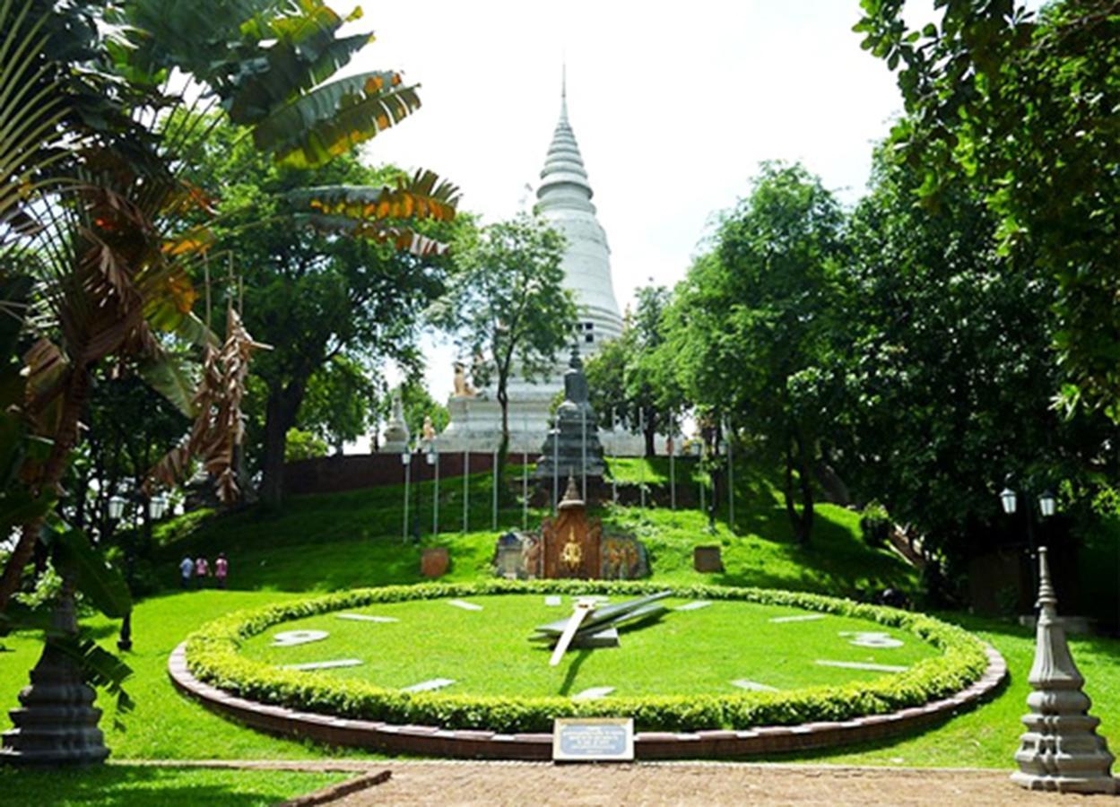 Tonle Khmer Guesthouse And Sky Bar Phnompenh Exteriér fotografie