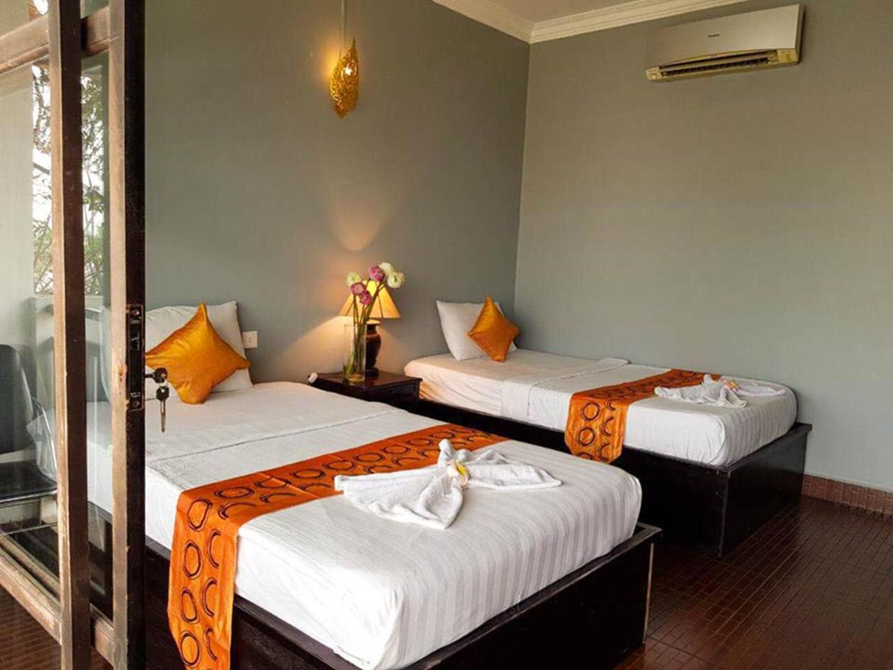Tonle Khmer Guesthouse And Sky Bar Phnompenh Exteriér fotografie